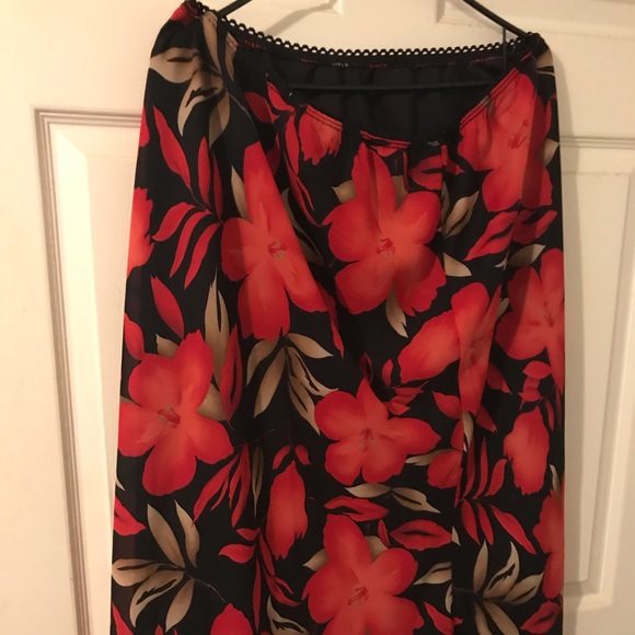 Avon Dresses & Skirts - Red flower skirt